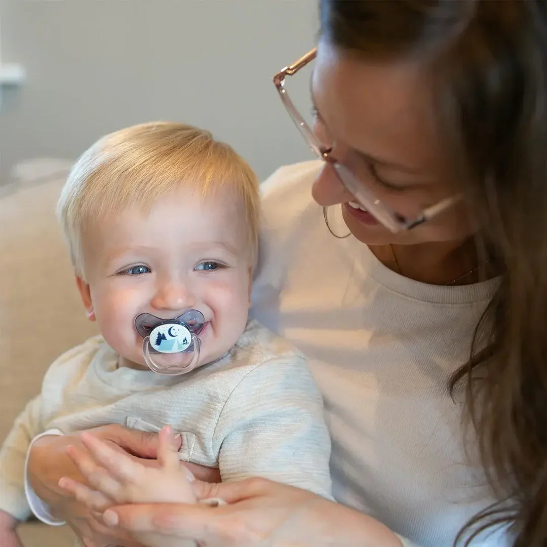 Dr. Brown&#39;s Prevent Glow In The Dark Butterfly Shield Soother - Stage 2 (6 to 18 Months) Pink Open Box