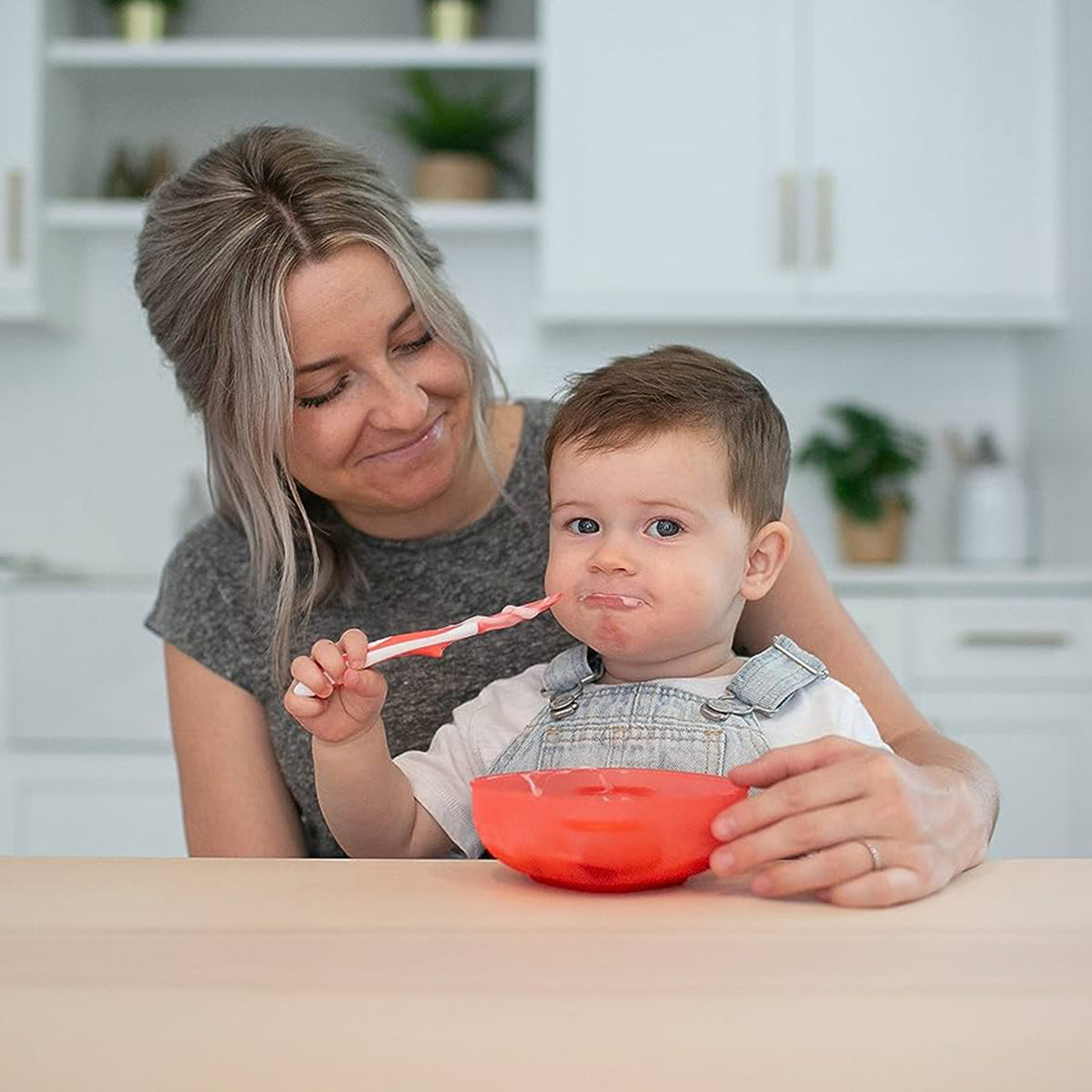 Dr. Brown&#39;s Weaning Toddler Tumblers Scoop-A-bowl (Pack of 2) (4 to 48 Months) Multicolor